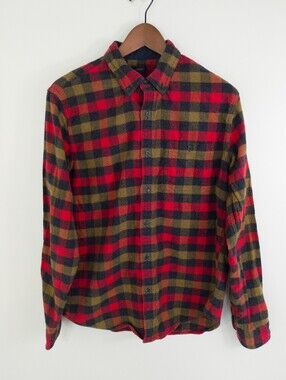 J. Crew Plaid Flannel Button Down Shirt with Suede Elbow Patches Size Medium